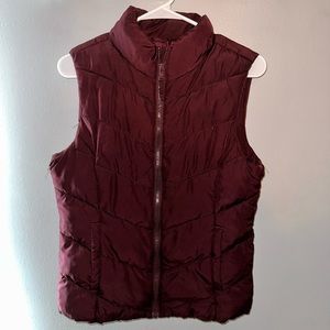 Aeropostale Burgundy Winter Vest Medium